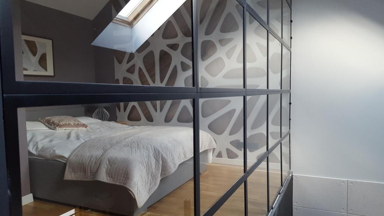 Appartement Apartament Dwupoziomowy Z Klimatyzacja à Krynica-Zdrój Extérieur photo